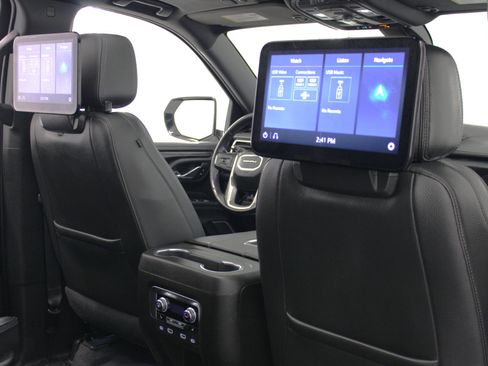 Used 2021 GMC Yukon XL Denali w/ Denali Ultimate Package image 50