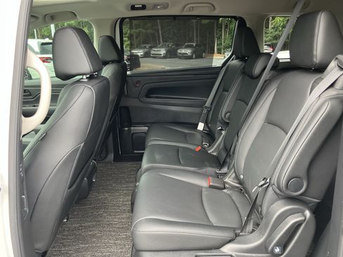 Certified 2026 Honda Odyssey EX-L image 31
