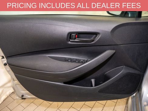Used 2024 Toyota Corolla LE FWD image 11