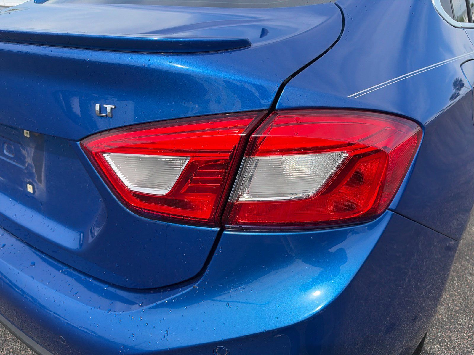 Used 2018 Chevrolet Cruze LT w/ Convenience Package FWD image 15