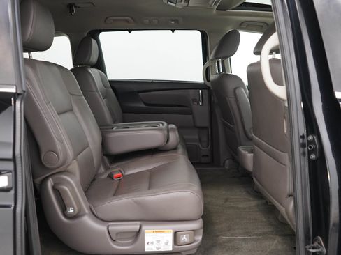 Used 2015 Honda Odyssey EX-L image 12