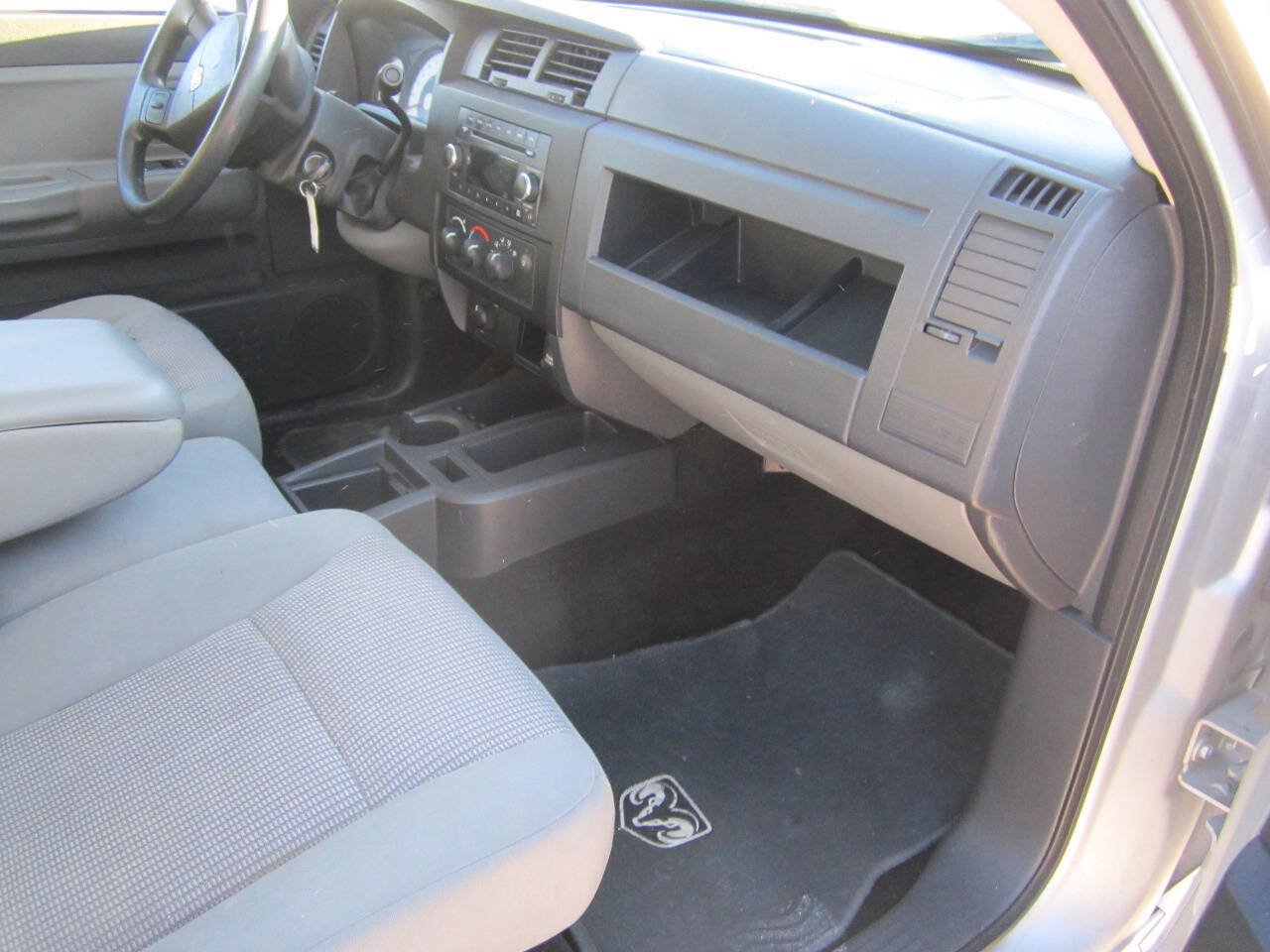 Used 2010 Dodge Dakota Big Horn AWD/4WD image 12