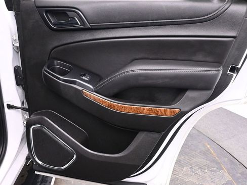 Used 2017 Chevrolet Tahoe Premier image 17