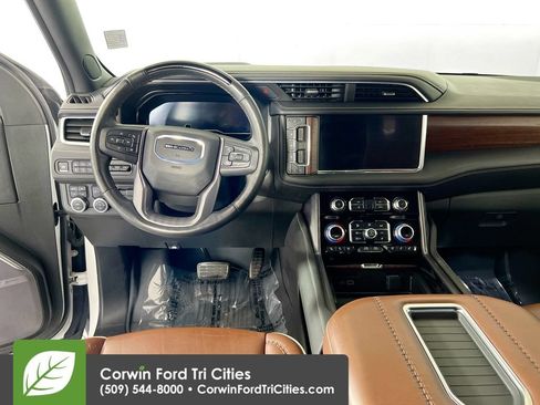 Used 2024 GMC Yukon Denali Ultimate AWD/4WD image 29