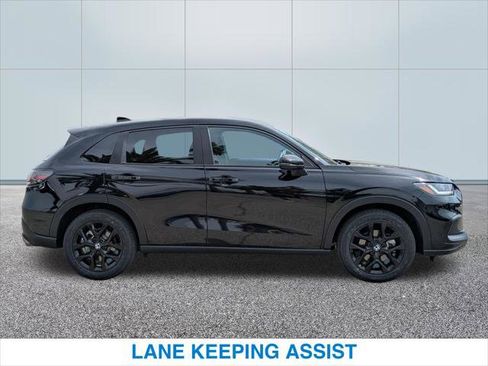 Certified 2023 Honda HR-V Sport image 6