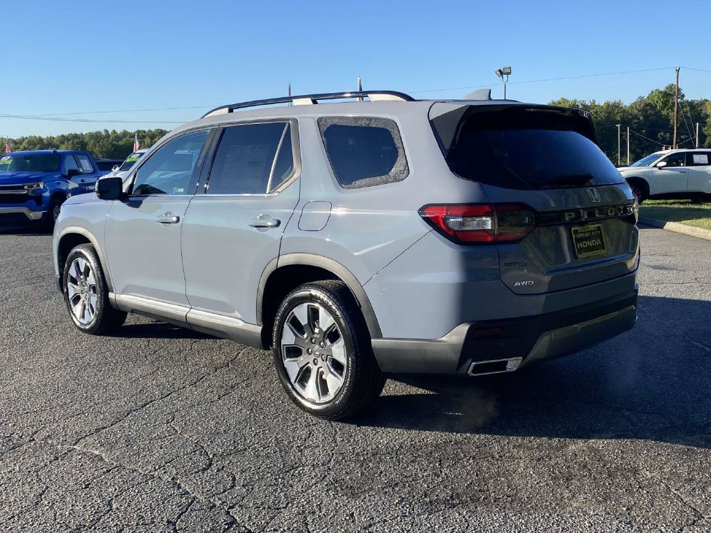 New 2026 Honda Pilot Elite image 3