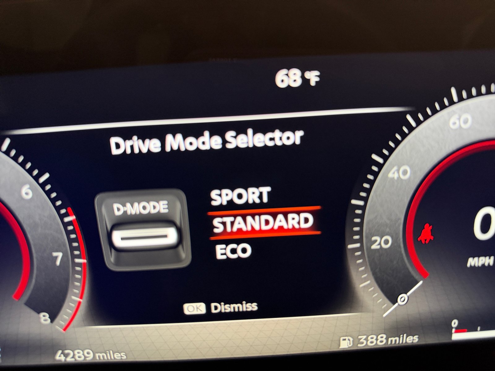 Used 2026 Nissan Kicks SR FWD image 31