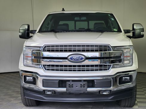 Used 2019 Ford F150 Lariat w/ Equipment Group 502A Luxury AWD/4WD image 2