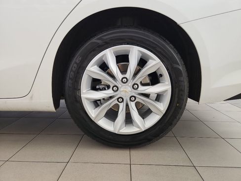 Used 2024 Chevrolet Malibu LT FWD image 32
