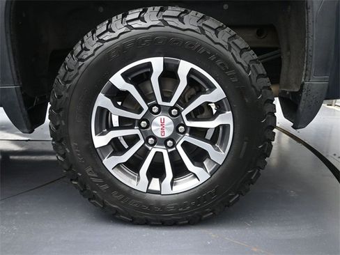 Used 2021 GMC Sierra 1500 AT4 w/ AT4 Preferred Package image 13