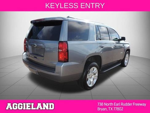 Used 2018 Chevrolet Tahoe LT w/ Luxury Package RWD image 4