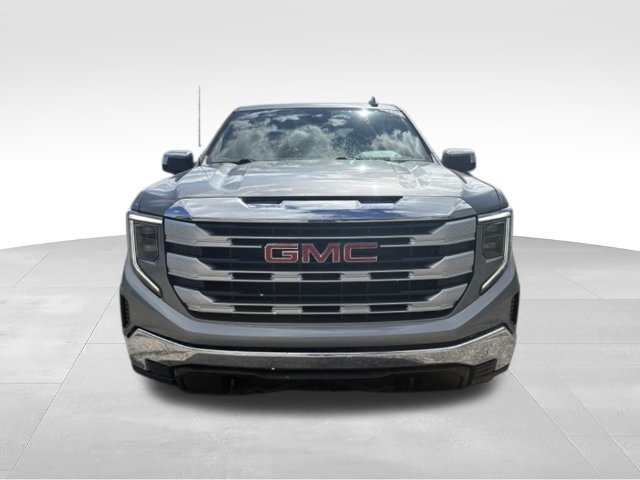 Used 2023 GMC Sierra 1500 SLE w/ Enhanced Capability Package AWD/4WD image 8