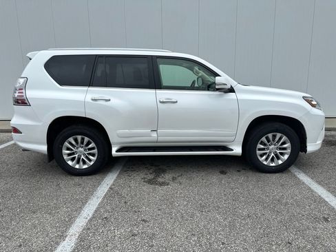 Used 2019 Lexus GX 460 Premium AWD/4WD image 9