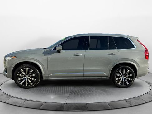 Certified 2025 Volvo XC90 B5 Core AWD/4WD image 4