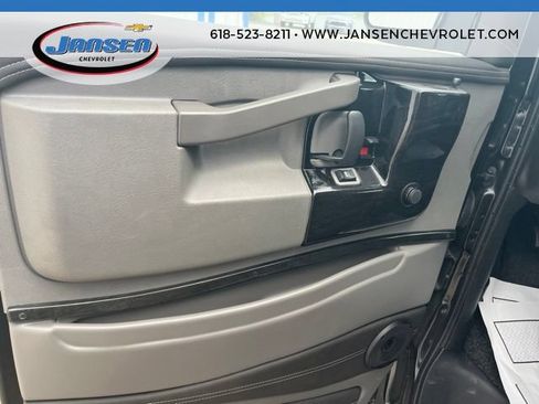 Used 2021 Chevrolet Express 2500 LS w/ Enhanced Convenience Package RWD image 25