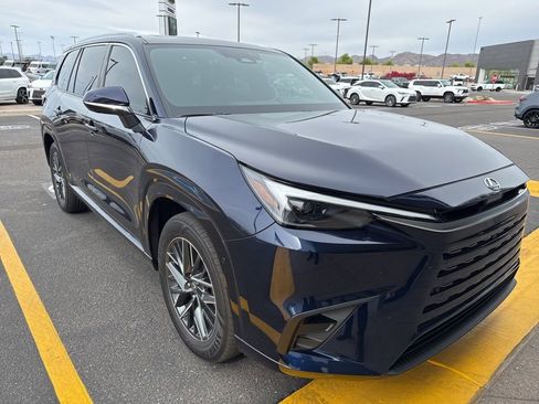 Used 2025 Lexus TX 350 AWD w/ Technology Package image 2