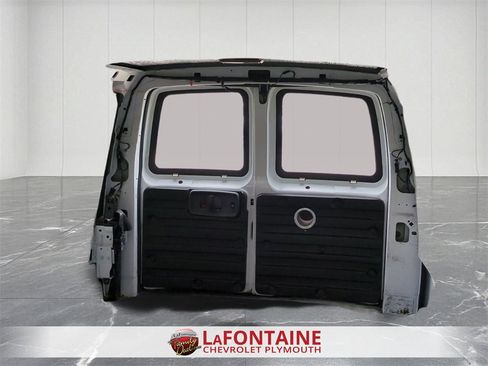 Used 2012 GMC Savana 2500 Extended image 16