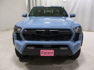 New 2026 Toyota Tacoma TRD Off-Road w/ TRD Off Road Upgrade Package AWD/4WD video 2