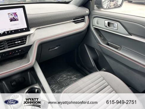 New 2026 Ford Explorer ST-Line RWD image 15