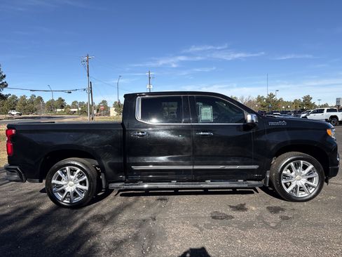 Used 2023 Chevrolet Silverado 1500 High Country w/ High Country Premium Package image 8