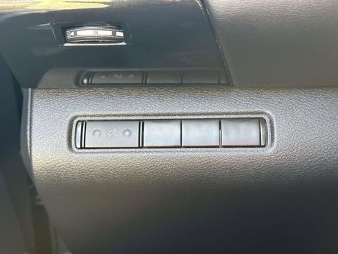 Used 2024 Nissan Pathfinder S w/ Cargo Package image 30