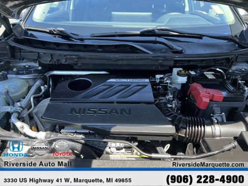 Used 2024 Nissan Rogue Platinum AWD/4WD image 13