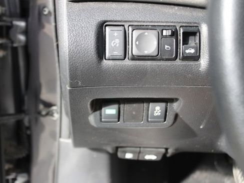 Used 2019 Nissan Sentra SV FWD image 14