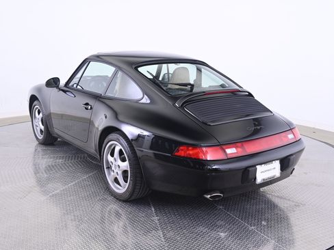 Used 1995 Porsche 911 Carrera RWD image 3