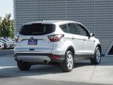 Used 2017 Ford Escape SE image 3
