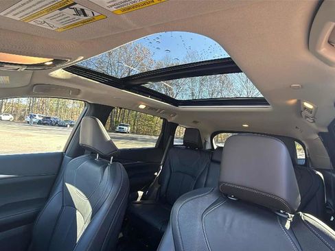 Certified 2025 INFINITI QX60 Luxe w/ Cargo Package image 23