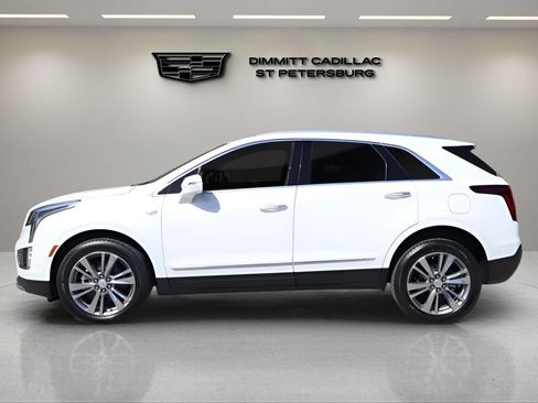 Certified 2026 Cadillac XT5 Premium Luxury FWD image 2