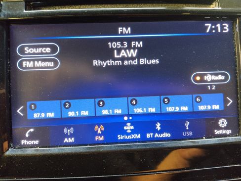 Used 2019 Nissan Rogue SL image 25