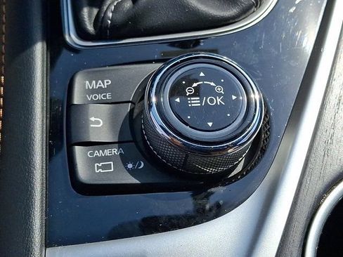 Used 2023 INFINITI Q50 Sensory AWD/4WD image 28