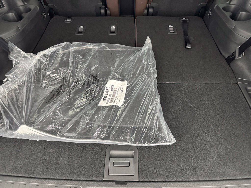 Certified 2026 Honda Pilot Touring image 31