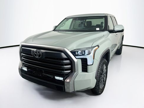 Used 2024 Toyota Tundra Limited AWD/4WD image 3