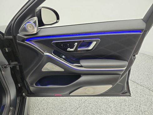 Used 2025 Mercedes-Benz S 63 AMG S image 21