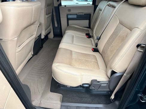 Used 2011 Ford F250 Lariat w/ FX4 Off Road Pkg image 17