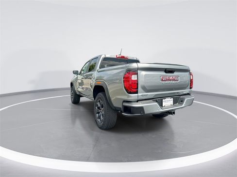 New 2025 GMC Canyon Elevation w/ Convenience Package image 6