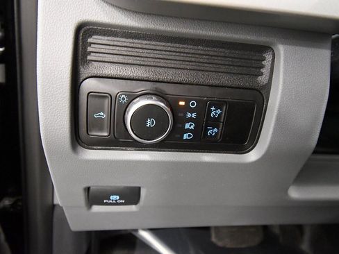 Used 2023 Ford F250 XLT image 18