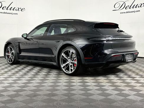 Used 2023 Porsche Taycan 4S AWD/4WD image 4