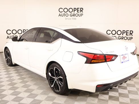 Used 2024 Nissan Altima 2.5 SR image 21