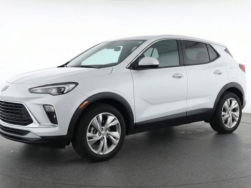 Used 2025 Buick Encore GX Preferred FWD image 3