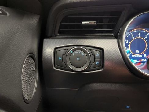 Used 2021 Ford Mustang GT Premium RWD image 31