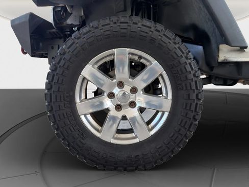 Used 2014 Jeep Wrangler Unlimited Sport w/ Connectivity Group AWD/4WD image 21