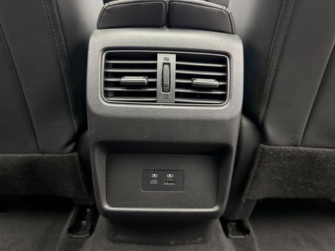 Used 2023 Nissan Rogue SV w/ SV Premium B Package image 20