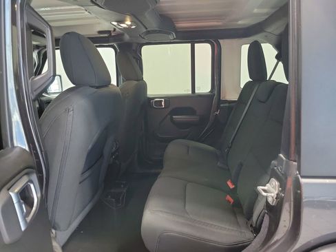 Used 2021 Jeep Wrangler Unlimited Sport AWD/4WD image 26