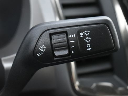 Used 2023 Ford Ranger XLT w/ Equipment Group 301A Mid image 23