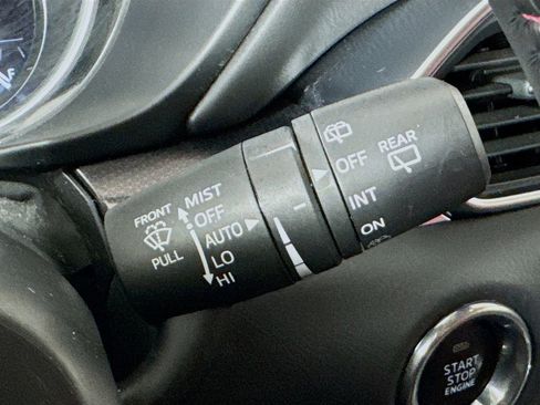 Used 2023 MAZDA CX-5 Carbon Edition image 13