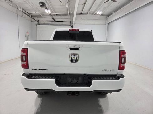 Used 2022 RAM 2500 Laramie AWD/4WD image 6