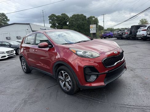 Used 2020 Kia Sportage LX w/ LX Popular Package FWD image 3